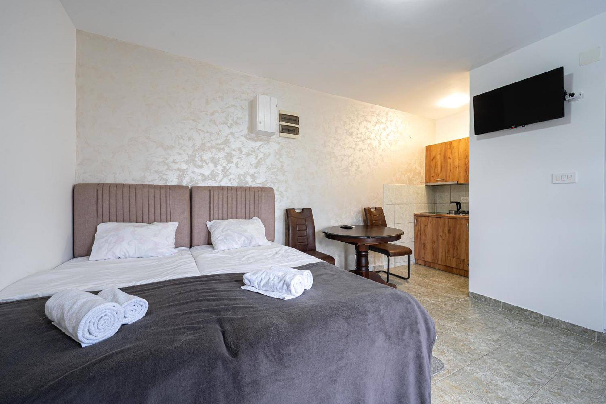 Apartments R&M Tivat Szoba fotó