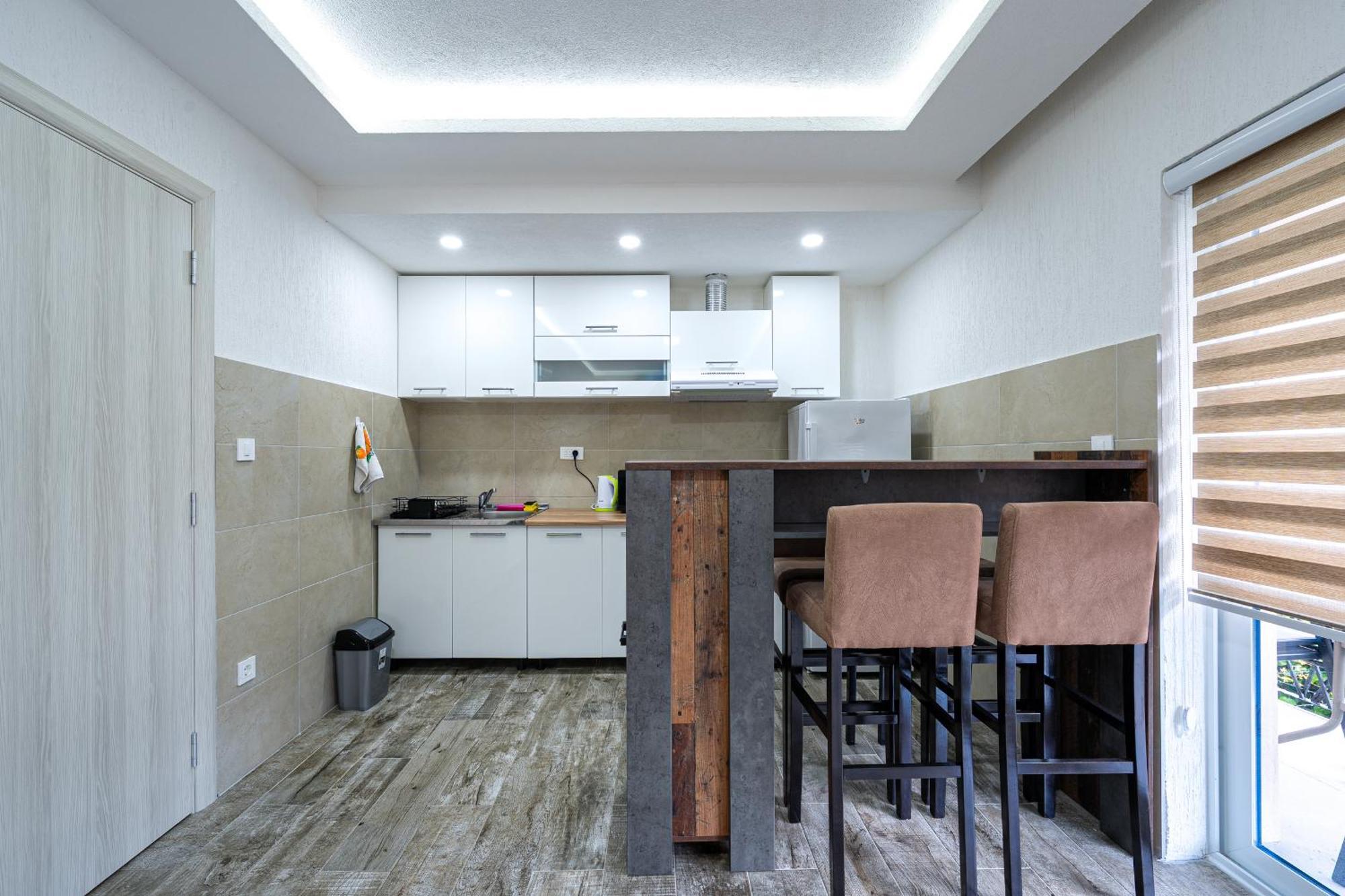 Apartments R&M Tivat Kültér fotó