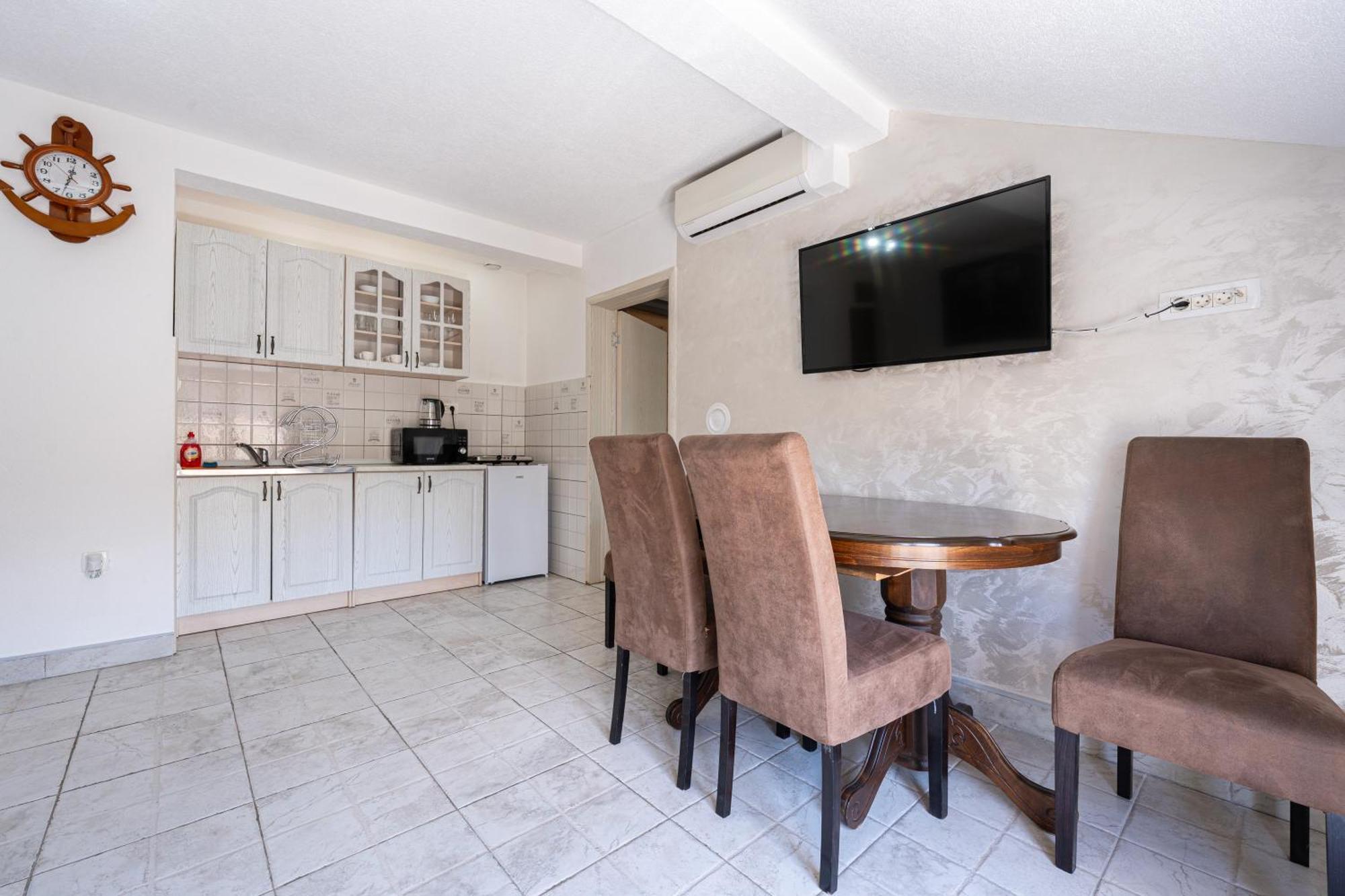 Apartments R&M Tivat Kültér fotó
